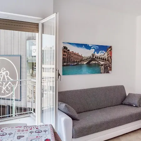 Le Barche 2 Lägenhet