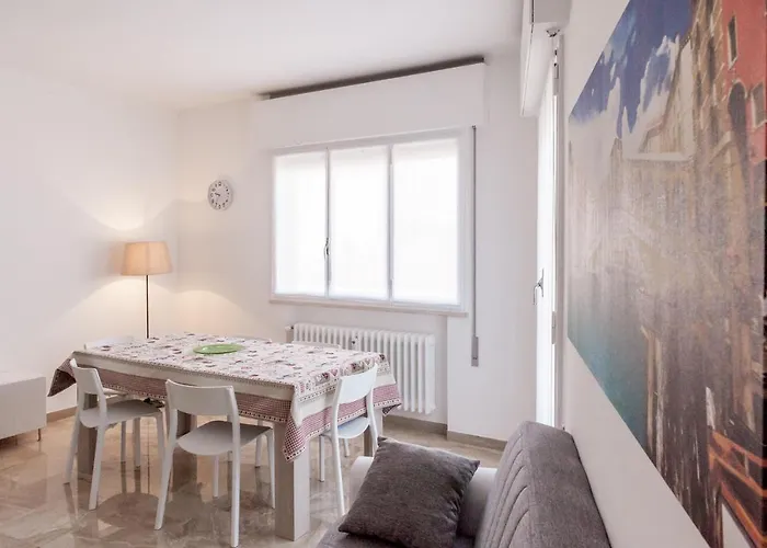 Le Barche 2 Apartment *